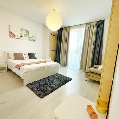 Lucky Star Studio Mamaia Nord Navodari Bagian luar foto
